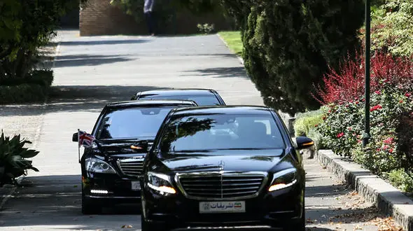  بنزهای تشریفاتی که نه می شود سوارشان شد نه می شود فروخت ! 