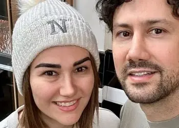 خواهر شاهرخ استخری با لباس عروس پرکارش خبرساز شد!