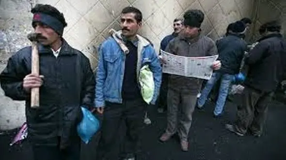 برخی افراد بیکار دارای درآمد ماهیانه هستند