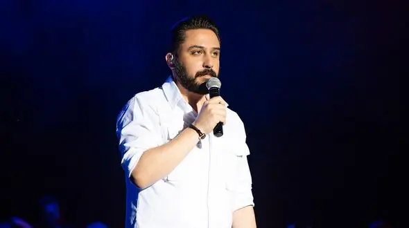دانلود آهنگ باشکوه روزبه بمانی به نام فرصت بده / بهت دوباره دنیامو ببازم که قلبمو بسازم + متن کامل