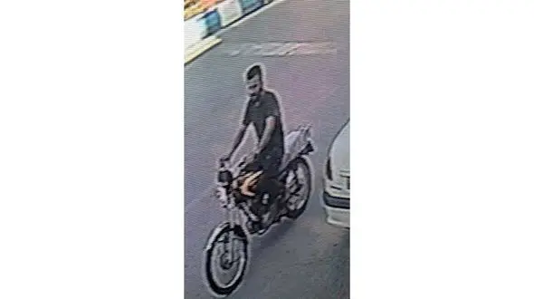 پاداش هنگفت برای شناسایی سارق زنجیر طلا یک استاد دانشگاه در آبادان+ فیلم و عکس