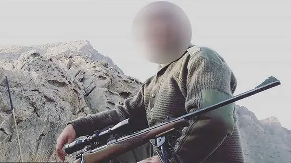 پناه بردن حیوانات به ۲ شکارچی متخلف