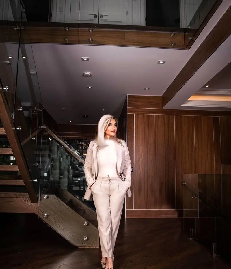 مامک جمشیدی