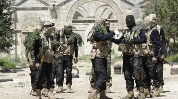 سوریه: یکی از فرماندهان دفاع ملی حکومت اسد در حمص بازداشت شد