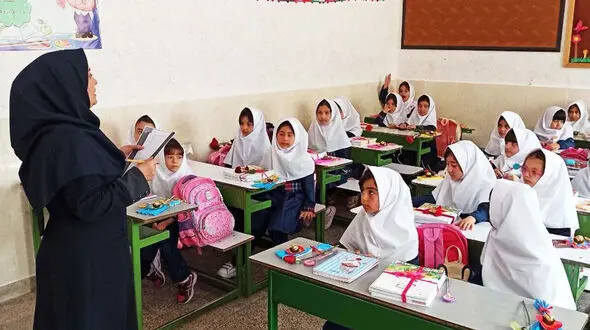 خبر مهم برای معلمان و فرهنگیان/ این افراد مشمول ارتقای رتبه می‌شوند + جزئیات 