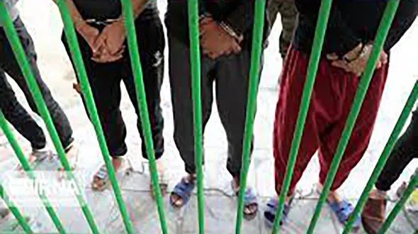 حمله شرور مسلح به پلیس مشهد / 6 مرد خشن دستگیر شدند