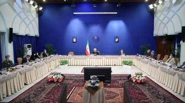 سقف سرمایه گذاری در صندوق های (ETF) افزایش یافت /موافقت دولت با اصلاح یکی از مواد آیین نامه راهنمایی و رانندگی