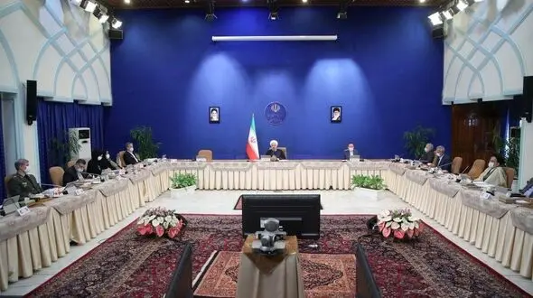سقف سرمایه گذاری در صندوق های (ETF) افزایش یافت /موافقت دولت با اصلاح یکی از مواد آیین نامه راهنمایی و رانندگی