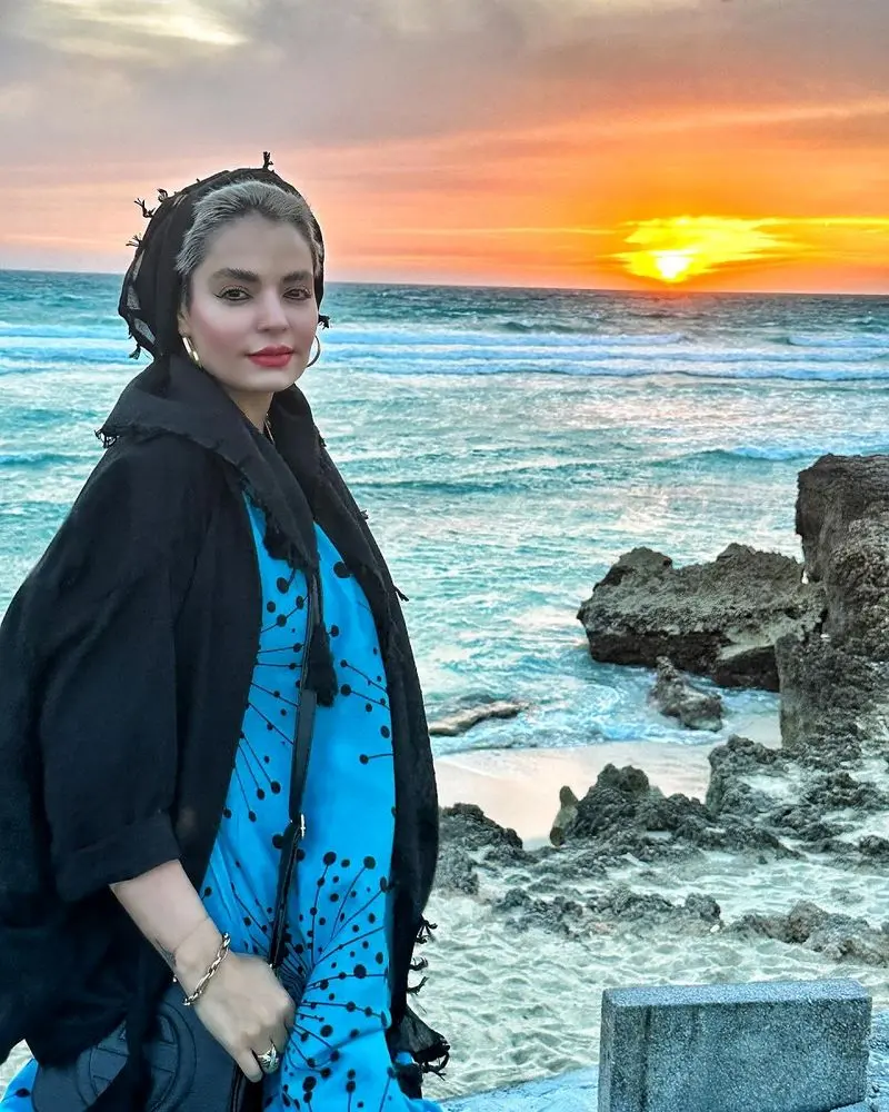 سفر سپیده خداوردی به جزیره کیش 3