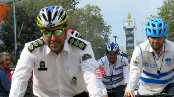 پلیس راهنمایی گیلان دست به کار جالبی زد +عکس
