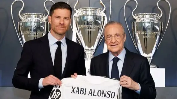 آلونسو بعد از امضای قرارداد با رئال: رئالی فوق‌العاده می‌سازم!