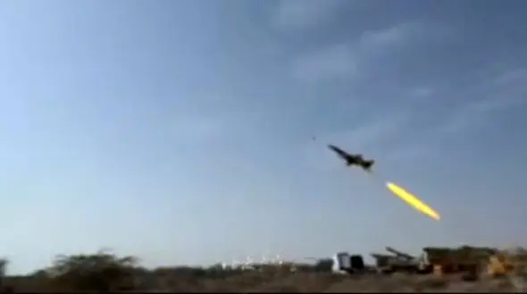 فیلم رهگیری و ساقط شدن جنگنده  اف 35 توسط ارتش ایران / فیلمی که وایرال شد