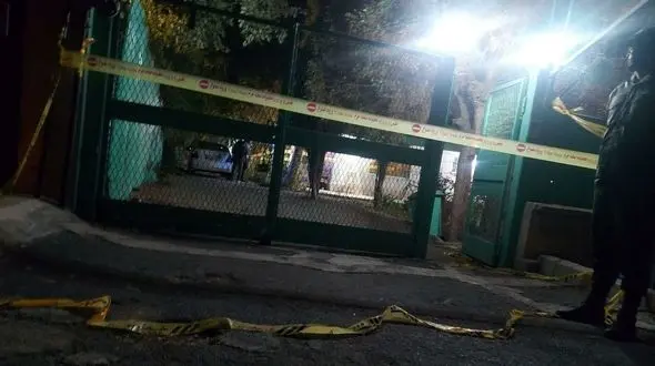 اولین عکس از محل قتل داریوش مهرجویی و همسرش + جزئیات