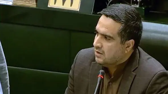 دستگاه قضایی به موضوع دلارهای تلگرامی ورود جدی کند/ عذرخواهی شما و ما سودی برای مردم ندارد