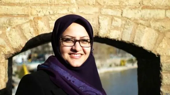 مینو خالقی به دولت پیوست