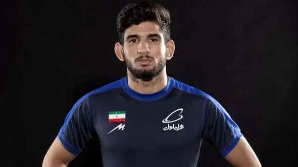 ستاره آینده دار کشتی‌ ایران در آستانه مهاجرت!