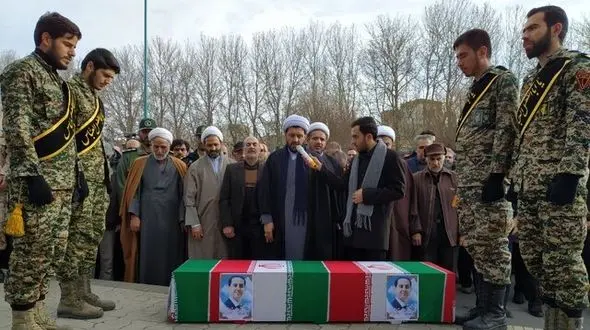 تشییع باشکوه شهید ملایری سانحه سقوط هواپیمایی اوکراینی+ تصاویر