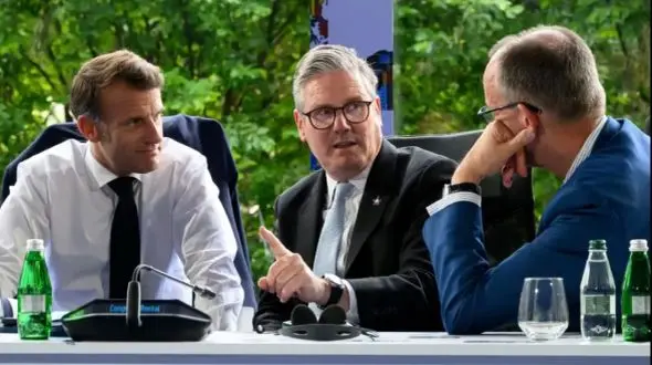 اروپا در مذاکرات ایران و آمریکا؛ پلیس بد یا مذاکره‌کننده هسته‌ای؟