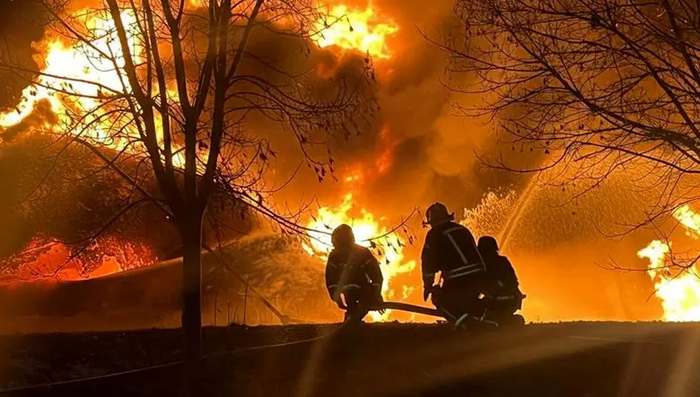 Russia Marks New Year with Massive Drone Assault on Ukraine; Putin Expresses Confidence in Victory