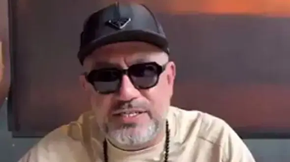 فیلم واکنش رضا رشیدپور با عشق ابدی ها در ترکیه / محل عکس کجا بود ؟!