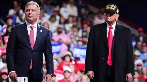 فرزندان ترامپ ویتکاف را عمو استیو صدا می‌زنند / ویتکاف از دولت حقوق نمی‌گیرد و سفرهایش با جت شخصی است!