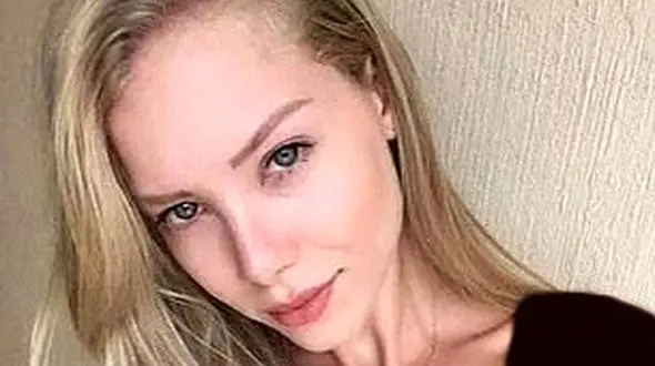 عکس دیده نشده از خلوت نیمار با مدل زن برزیلی