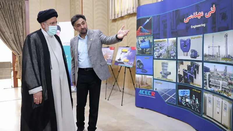 سفر رییس جمهور به همدان - سی امین سفر استانی به همدان وارد شد و با اقشار مختلف مردم و مسئولان دیدار کرد