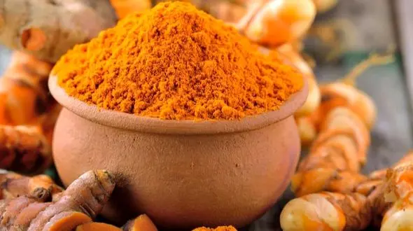 پرهیز از زردچوبه با این داروها / آیا شما در خطر هستید؟