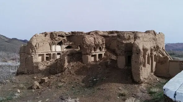 
خانه سورگاه ازعجایب تاریخی افوشته نطنز در انتظار کشف راز تونل زیر زمینی
