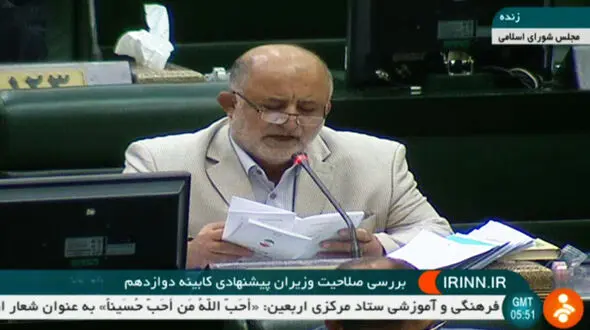 اعتراض شدید قاضی‌پور به نبود وزیر آذری در دولت