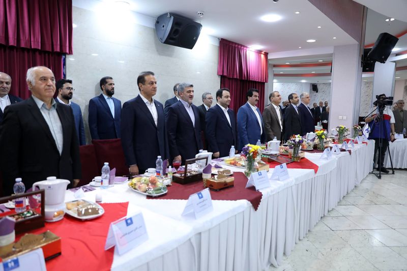 نشست مدیران ادوار بانک صادرات ایران برگزار شد