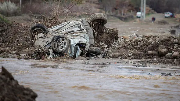 هشدار سیلاب در 6 استان/ در اطراف مسیل ها توقف نکنید 