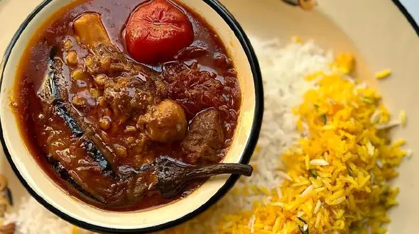 خوشمزه ترین قیمه بادمجون عمرتو با این دستور درست کن / فیلم