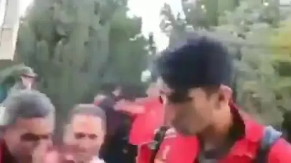 رفتار توهین‌آمیز بیرانوند با یکی از هواداران تیم پرسپولیس