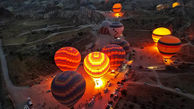 این بالن ها آسمان ترکیه را نورانی کردند + عکس
