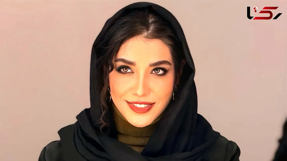 فیلم آوازخوانی  زنده خانم بازیگر با آهنگ گوگوش در صحنه تئاتر / ساناز امامیه کیست؟