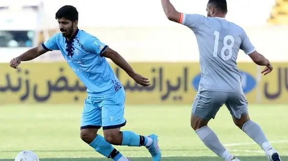 ثابت ایمانی: نمی‌دانم چرا به تیم امید دعوت نشدم/ 2 فصل دیگر با پیکان قرارداد دارم