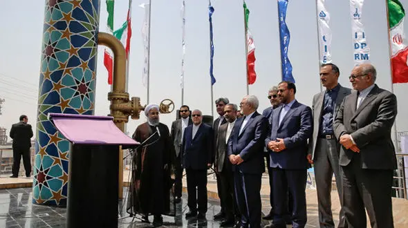 افتتاح رسمی ۶ فاز پارس جنوبی با حضور رییس‌جمهور