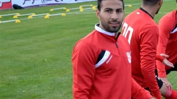 بازیکن تراکتورسازی زیر تیغ جراحی رفت