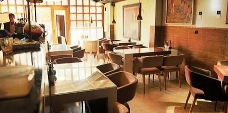 رستوران بهاره رهنما