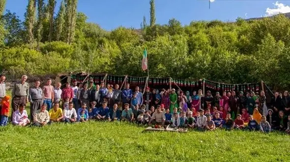 مدرسه ایرانی که جهان را تکان داد! + تصاویر و جزییات