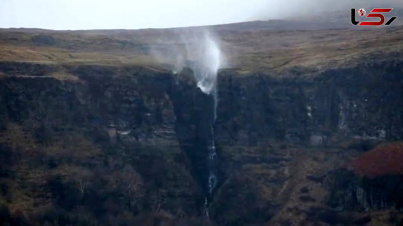 برعکس شدن جریان آب در آبشار محلی+فیلم