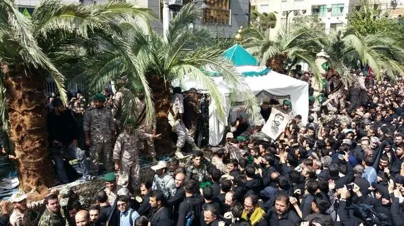 گزارش تصویری از تشییع با شکوه شهید حججی 