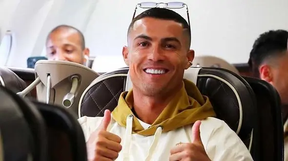  سلفی رونالدو و جورجینا در سواحل عربستان+عکس