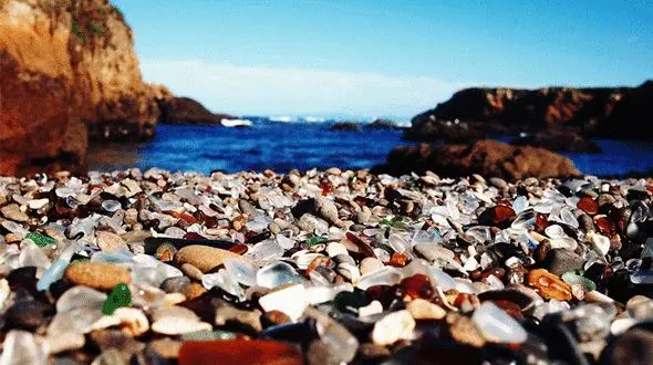 بکرترین ساحل شیشه ای در روسیه