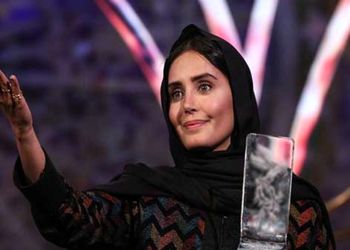 ویو زیبا از دکوراسیون خانه مجردی الناز شاکردوست به سبک خاص با انرژی مثبت