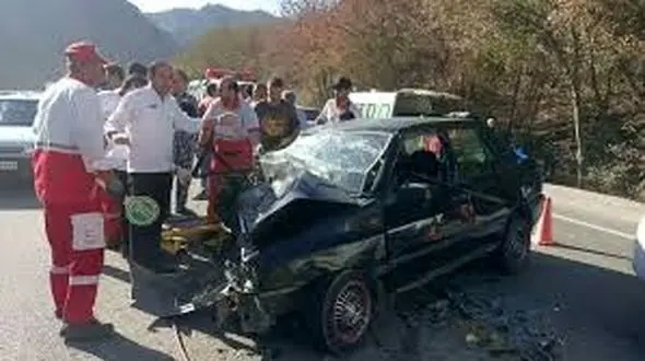 تصادف پراید با سوزوکی در جنگل گلستان با ۱۰ مصدوم