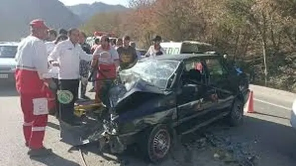 تصادف پراید با سوزوکی در جنگل گلستان با ۱۰ مصدوم