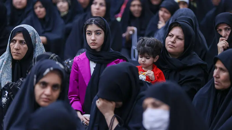 آیت الله سید ابراهیم رئیسی بامداد دوشنبه، در مراسم احیای شب بیست و یکم ماه مبارک رمضان و در شب شهادت مولای متقیان حضرت امیرالمومنین علی (ع)، در اجتماع زائران حرم مطهر امام خمینی (ره)