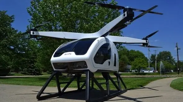 هلکوپتر برقی با ظرفیت دو نفر برای جا به جایی سریع 